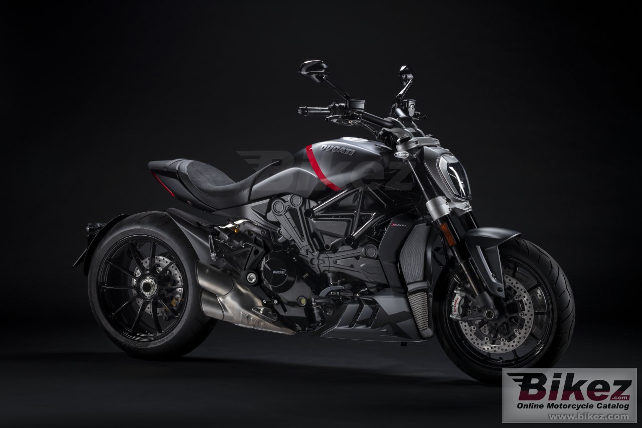 ducati diavel black star